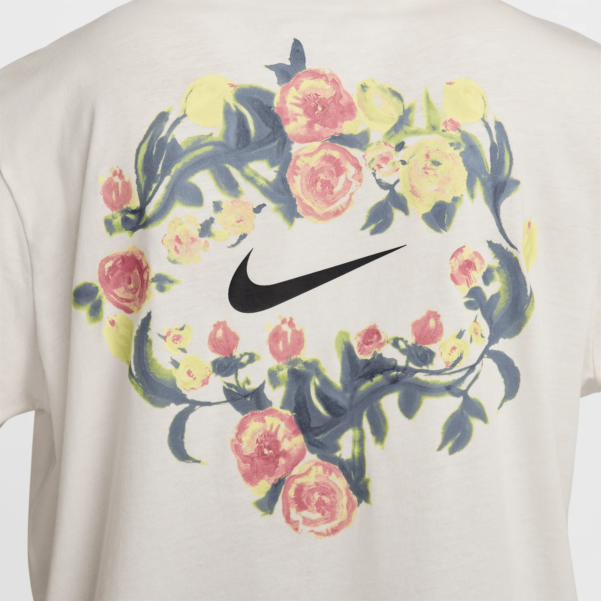 Nike Women's Sportswear Artist Collection Short-Sleeve Graphic T-Shirt