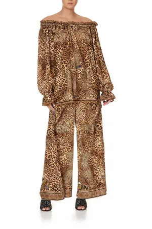 ROUND NECK GATHERED BLOUSE LADY LODGE